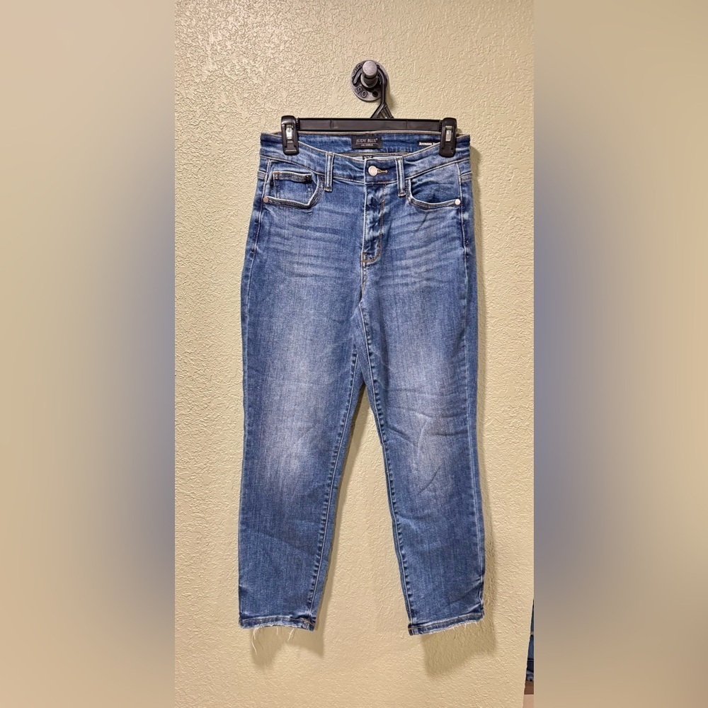 Judy Blue Women's Distressed Blue Boyfriend Jeans 26